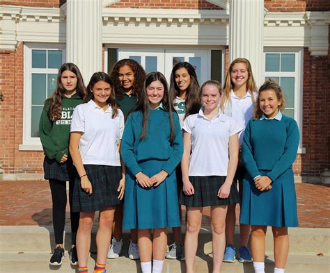 Sacred heart greenwich - Sacred Heart Greenwich is a private school located in Greenwich, CT. The student population of Sacred Heart Greenwich is 646. The school’s minority student enrollment is 98.8% and the student ...